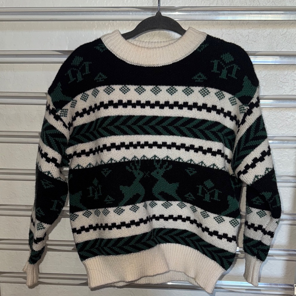Kids knitted wool Black and Green Patterned Sweater